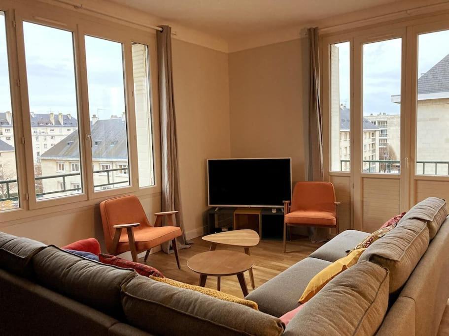 Appart 90M2 Lumineux, Centre, Vue Eglise Penchee Caen Eksteriør bilde